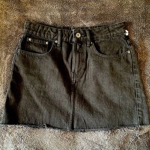 Zara Black Denim Mini Skirt Size M